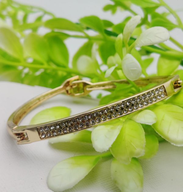 Adjustable Imported Crystal-embellished Bracelet