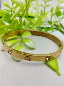 Adjustable Cartier Heart Charm Bracelet – Imported Luxury Bracelet | Best Quality Artificial Bracelet For Girls & Women